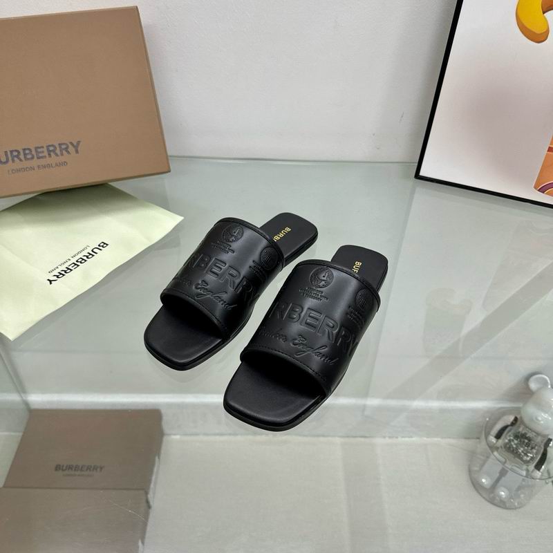 2025 Burberry slippers 1118